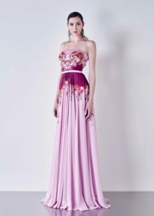 Evening dress is not magnificent with a corset