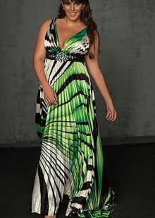 Bright dress for the full wedding