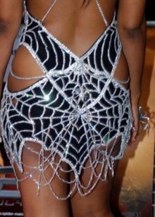 Samantha Mamba's evening dress from Cattle Henschel view from the back