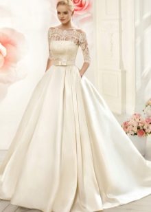 Wedding dress with a pocket from naviblya