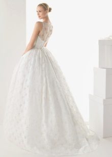 Wedding dress magnificent