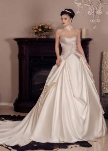 Ivory Color Wedding Dress
