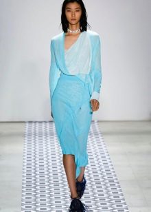 ชุดราตรีสีฟ้า 2016