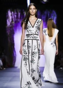 ชุดราตรีจาก Tadashi Shoji พร้อมพิมพ์ 2016