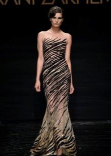 Evening dress with nudity effect