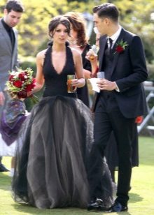 Wedding dress Shenae Grimes
