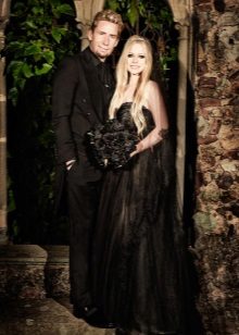 Black wedding dress Avril Lavigne