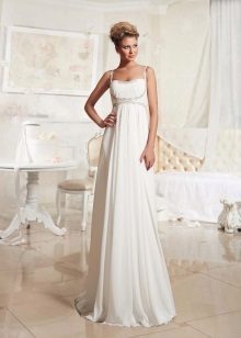 Wedding dress from the collection Just Love from Eva Utkina Empire
