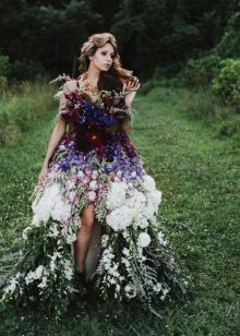 Evening gown of wild flowers