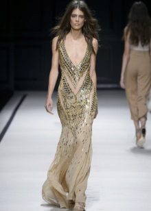 Evening dress with sequins