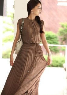 Evening dress for a birthday lace