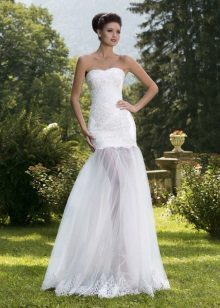 Wedding dress from the collection Brilliant from Hadassa short