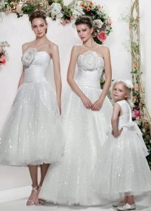 Wedding dresses from the collection of Floral cocktail from Papilio