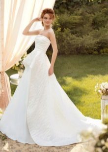 Wedding dress by Papilio with a detachable skirt