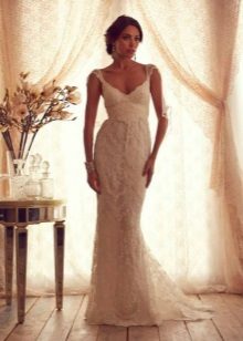 Wedding dress from the collection of Gossamer from Anna Campbell with decor