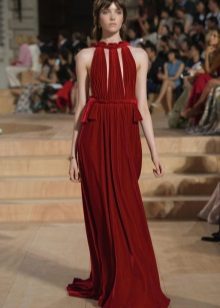 Red velvet dress to the floor