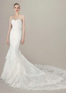 White mermaid wedding dress