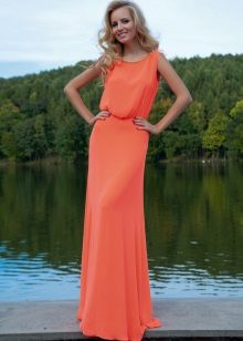 Straight evening dress from Oksana Mucha