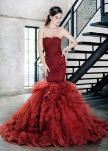 Evening dress mermaid with voluminous skirt