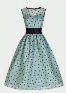 Black sandals and a black clutch to a blue dress