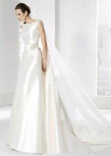 Wedding dress from Franc Sarabia satin