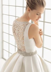 Classic wedding dress with the illusion of a closed back