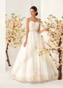 Magnificent wedding dress with embroidery