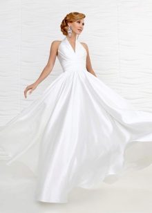 Wedding dress from the collection of Simple White by Kookla is not magnificent