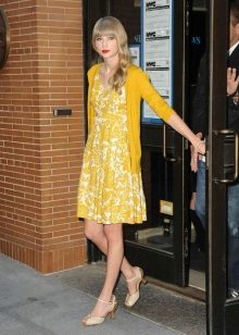 Mustard dress with white