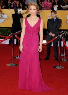 Long evening dress crimson