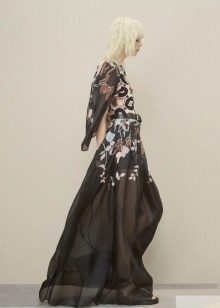 Chiffon dress with sleeves