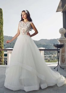 Wedding dress from Tulipia multi-layered