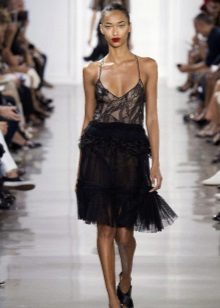 Evening dress in linen midi style