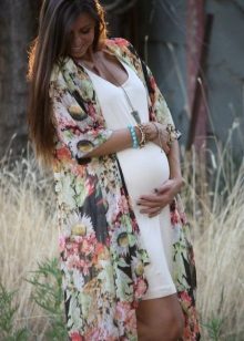White cotton dress for pregnant women