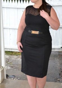 Black sleeveless mid-length dress for obese women