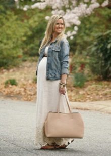 Sandals without heels for a long dress for pregnant women