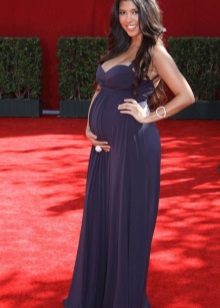 Festive silk dress for pregnant women