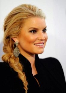 Hairdress for office dress - braid