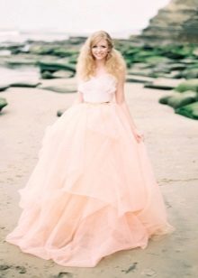 Magnificent wedding dress