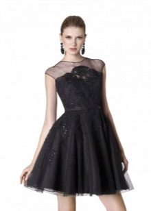 Black lacy dress in Chanel style