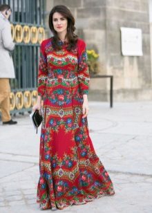 Accessories for the dress in the Russian style