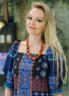 Accessories for Russian dress