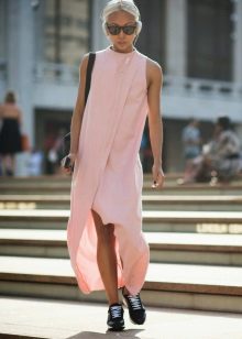 Pink dress without sleeve casual