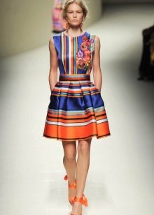 Magnificent silk dress with a print