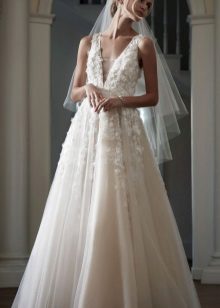 Wedding dress with flowers