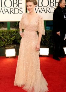 Flesh-colored dress by Zuhair Murad