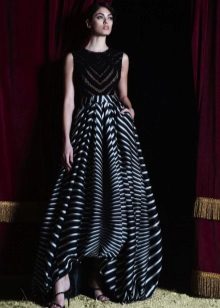 Dress-cylinder short front long rear