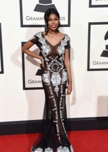 Grammy - 2016 candid dress
