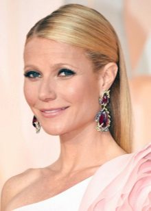 Smoky Eyes Makeup For Blonde Color Type Spring