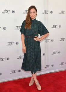 Green dress shirt length below the knee